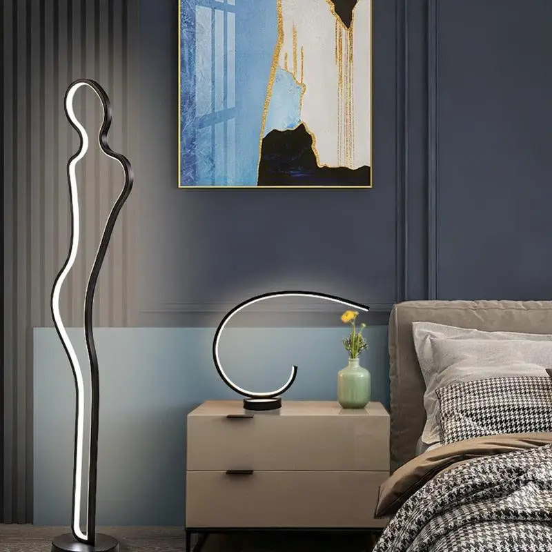 Floor lamp | WOMAN